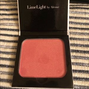 LimeLight/ LimeLife blush #3
